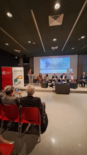 NOTA DE PRENSA: 200 CIENTÍFICOS DE IBEROAMÉRICA DEMUESTRAN LA RELEVANCIA DEL FACTOR ÉTNICO PARA LA SEGURIDAD DE LOS MEDICAMENTOS NOTA DE PRENSA: 200 CIENTÍFICOS DE IBEROAMÉRICA DEMUESTRAN LA RELEVANCIA DEL FACTOR ÉTNICO PARA LA SEGURIDAD DE LOS MEDICAMENTOS