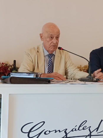 NOTA DE PRENSA: JOSÉ MANUEL CEPEDA AFRONTA SU TERCER MANDATO EN FERAGUA, CON LA MIRA PUESTA EN LAS SOLUCIONES PARA AMINORAR LOS DAÑOS DE LA SEQUÍA ACTUAL NOTA DE PRENSA: JOSÉ MANUEL CEPEDA AFRONTA SU TERCER MANDATO EN FERAGUA, CON LA MIRA PUESTA EN LAS SOLUCIONES PARA AMINORAR LOS DAÑOS DE LA SEQUÍA ACTUAL