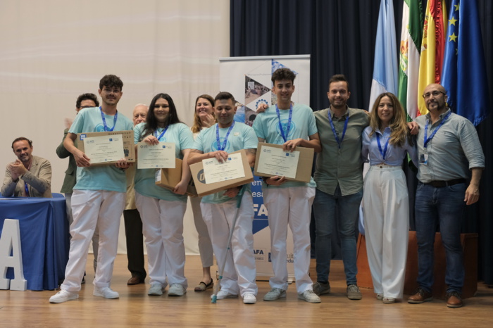 NOTA DE PRENSA/JAÉN: DOS PROYECTOS DE ALUMNOS DE FP DE SAFA ANDÚJAR CONSIGUEN EL PRIMER Y SEGUNDO PREMIO DE LA VI DEL EMPRENDIMIENTO NOTA DE PRENSA/JAÉN: DOS PROYECTOS DE ALUMNOS DE FP DE SAFA ANDÚJAR CONSIGUEN EL PRIMER Y SEGUNDO PREMIO DE LA VI DEL EMPRENDIMIENTO