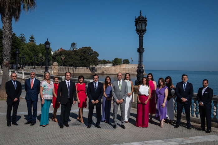 Alberto Virués, nuevo presidente del Colegio de Farmacéuticos de Cádiz, tiende la mano al resto de profesiones sanitarias y a la administración para trabajar en beneficio de los pacientes Alberto Virués, nuevo presidente del Colegio de Farmacéuticos de Cádiz, tiende la mano al resto de profesiones sanitarias y a la administración para trabajar en beneficio de los pacientes