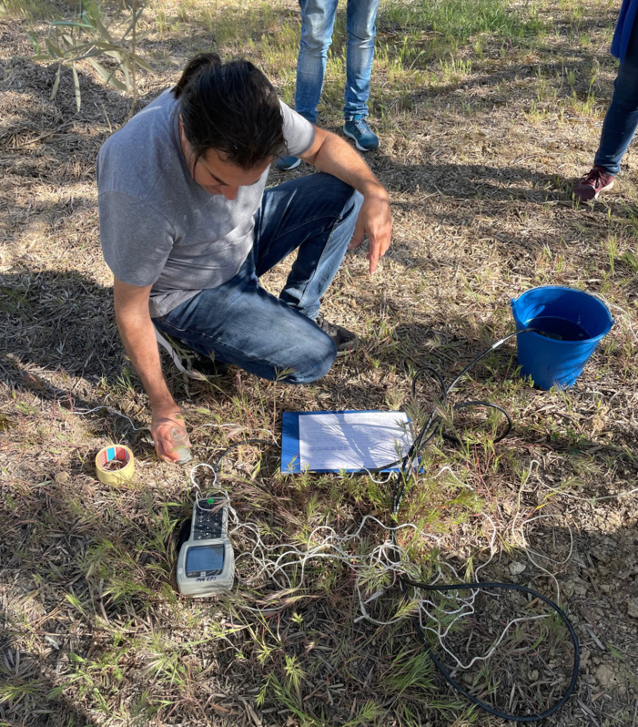 Arrancan las pruebas de campo del proyecto REUTIVAR 2.0, que analizará la sostenibilidad de la aplicación de aguas regeneradas al cultivo del olivar andaluz en el marco del nuevo reglamento europeo 2020/741 Arrancan las pruebas de campo del proyecto REUTIVAR 2.0, que analizará la sostenibilidad de la aplicación de aguas regeneradas al cultivo del olivar andaluz en el marco del nuevo reglamento europeo 2020/741