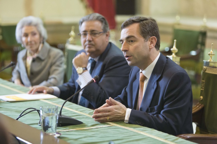 SINGULARITY UNIVERSITY REÚNE EN SEVILLA A LOS TECNÓLOGOS LÍDERES EN BIOTECNOLOGÍA, INTELIGENCIA ARTIFICIAL Y MEDICINA SINGULARITY UNIVERSITY REÚNE EN SEVILLA A LOS TECNÓLOGOS LÍDERES EN BIOTECNOLOGÍA, INTELIGENCIA ARTIFICIAL Y MEDICINA