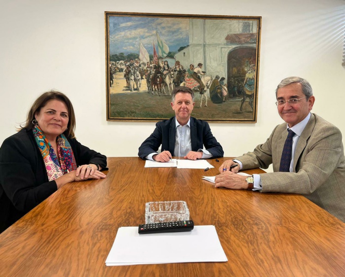 Nota informativa: SYRSA seguirá becando los gastos de rehabilitación y reinserción de mujeres con adicciones asistidas por la Fundación Proyecto Hombre Sevilla Nota informativa: SYRSA seguirá becando los gastos de rehabilitación y reinserción de mujeres con adicciones asistidas por la Fundación Proyecto Hombre Sevilla