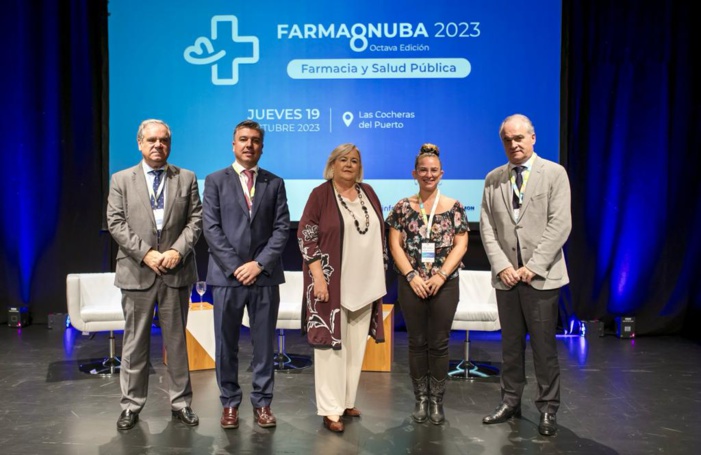 Más de un centenar de farmacéuticos y otros profesionales sanitarios participan en la octava edición de “Farmaonuba” para analizar y destacar la labor del farmacéutico en el ámbito de la salud pública Más de un centenar de farmacéuticos y otros profesionales sanitarios participan en la octava edición de “Farmaonuba” para analizar y destacar la labor del farmacéutico en el ámbito de la salud pública