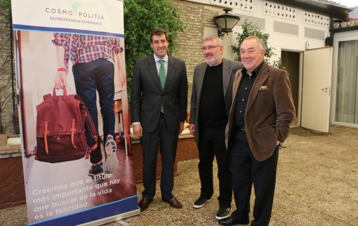 NOTA DE PRENSA: NACE “COSMOPOLITIA”, UN PROYECTO PIONERO EN EL MUNDO DESDE ANDALUCÍA PARA CREAR EMPRENDEDORES A TRAVÉS DE LA EXPERIENCIA COSMOPOLITA NOTA DE PRENSA: NACE “COSMOPOLITIA”, UN PROYECTO PIONERO EN EL MUNDO DESDE ANDALUCÍA PARA CREAR EMPRENDEDORES A TRAVÉS DE LA EXPERIENCIA COSMOPOLITA