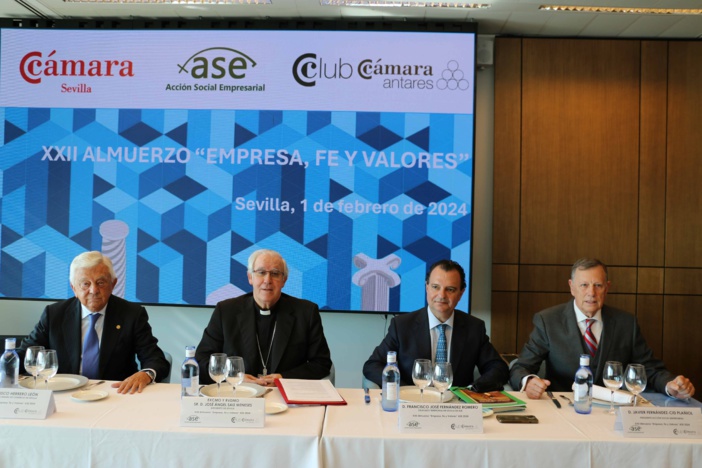 NOTA DE PRENSA: FRANCISCO J. FERNÁNDEZ ROMERO: “NECESITARÍAMOS UN COACHING DIRECTIVO ENFOCADO A LA CONFIANZA EN LOS DEMÁS” NOTA DE PRENSA: FRANCISCO J. FERNÁNDEZ ROMERO: “NECESITARÍAMOS UN COACHING DIRECTIVO ENFOCADO A LA CONFIANZA EN LOS DEMÁS”