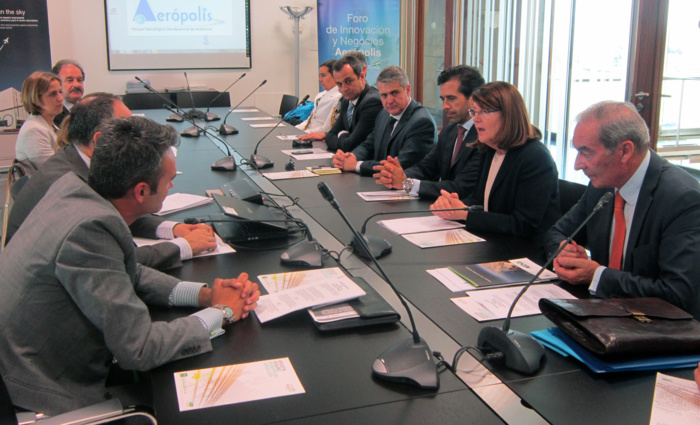 EMPRESAS ANDALUZAS Y PORTUGUESAS ESTRECHAN RELACIONES Y ANALIZAN LAS POSIBILIDADES DE COLABORACIÓN INDUSTRIAL Y TECNOLÓGICA EN EL SECTOR AEROESPACIAL Y DE DEFENSA EMPRESAS ANDALUZAS Y PORTUGUESAS ESTRECHAN RELACIONES Y ANALIZAN LAS POSIBILIDADES DE COLABORACIÓN INDUSTRIAL Y TECNOLÓGICA EN EL SECTOR AEROESPACIAL Y DE DEFENSA