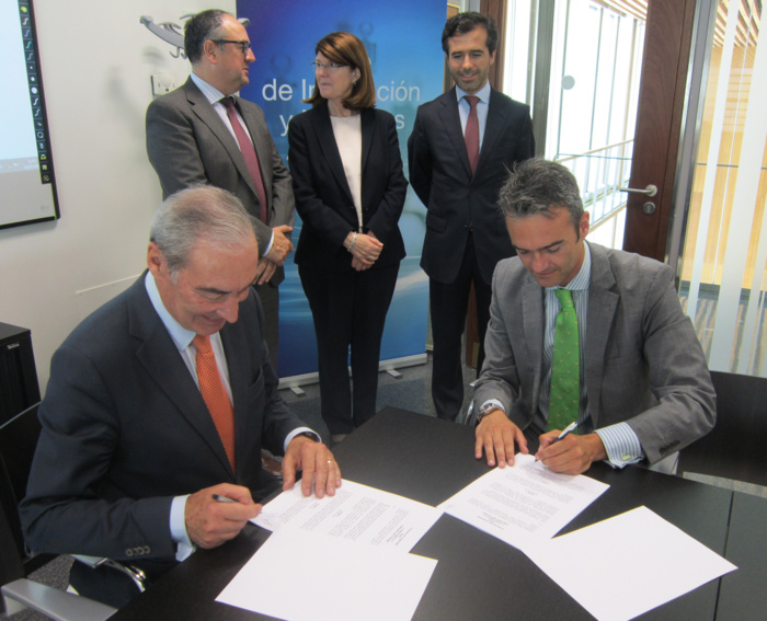 EMPRESAS ANDALUZAS Y PORTUGUESAS ESTRECHAN RELACIONES Y ANALIZAN LAS POSIBILIDADES DE COLABORACIÓN INDUSTRIAL Y TECNOLÓGICA EN EL SECTOR AEROESPACIAL Y DE DEFENSA EMPRESAS ANDALUZAS Y PORTUGUESAS ESTRECHAN RELACIONES Y ANALIZAN LAS POSIBILIDADES DE COLABORACIÓN INDUSTRIAL Y TECNOLÓGICA EN EL SECTOR AEROESPACIAL Y DE DEFENSA