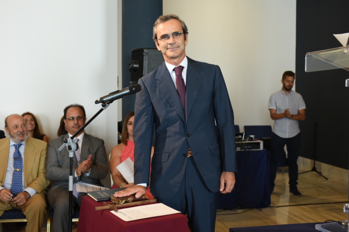 ERNESTO CERVILLA LOZANO, NUEVO PRESIDENTE DEL COLEGIO DE FARMACÉUTICOS DE CÁDIZ ERNESTO CERVILLA LOZANO, NUEVO PRESIDENTE DEL COLEGIO DE FARMACÉUTICOS DE CÁDIZ