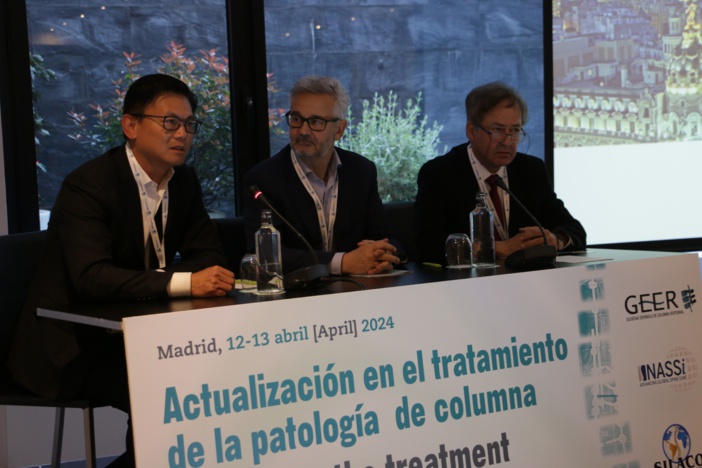 NOTA DE PRENSA: Expertos nacionales e internacionales de columna abordan en Madrid el futuro de los tratamientos de las patologías de columna, que pasan por la cirugía mínimamente invasiva y las nuevas tecnologías NOTA DE PRENSA: Expertos nacionales e internacionales de columna abordan en Madrid el futuro de los tratamientos de las patologías de columna, que pasan por la cirugía mínimamente invasiva y las nuevas tecnologías