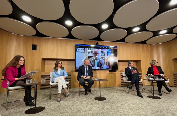 Nota prensa - Los hepatólogos avisan: España necesita una estrategia para frenar la escalada de las enfermedades del hígado ligadas a la obesidad y el consumo de alcohol Nota prensa - Los hepatólogos avisan: España necesita una estrategia para frenar la escalada de las enfermedades del hígado ligadas a la obesidad y el consumo de alcohol