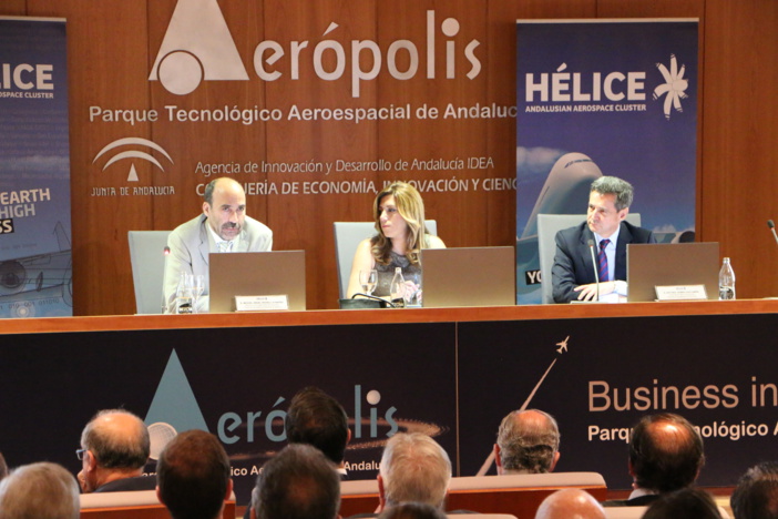 LA INDUSTRIA AEROESPACIAL ANDALUZA CREA MÁS DE 1.000 EMPLEOS EN 2014 E INCREMENTA EN UN 6% SU CONTRIBUCIÓN AL PIB REGIONAL LA INDUSTRIA AEROESPACIAL ANDALUZA CREA MÁS DE 1.000 EMPLEOS EN 2014 E INCREMENTA EN UN 6% SU CONTRIBUCIÓN AL PIB REGIONAL