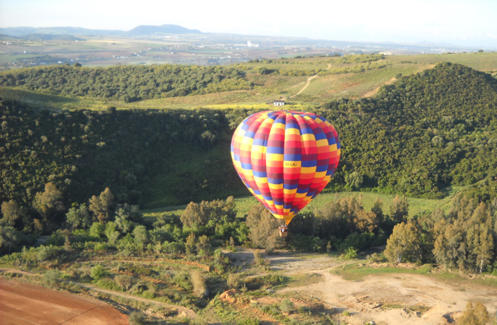 NOTA DE PRENSA: LOS PASEOS EN GLOBO, UNA FORMA DIFERENTE DE CONOCER ANDALUCÍA QUE CADA VEZ ATRAE A MÁS TURISTAS NOTA DE PRENSA: LOS PASEOS EN GLOBO, UNA FORMA DIFERENTE DE CONOCER ANDALUCÍA QUE CADA VEZ ATRAE A MÁS TURISTAS