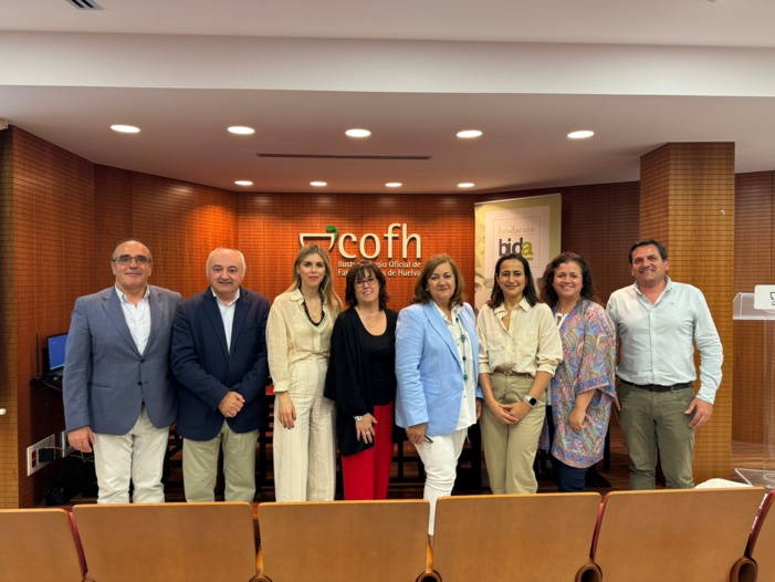 Los farmacéuticos de Huelva mejoran sus destrezas para favorecer una detección precoz del Alzheimer, cuya prevalencia ha aumentado un 64% en Andalucía Los farmacéuticos de Huelva mejoran sus destrezas para favorecer una detección precoz del Alzheimer, cuya prevalencia ha aumentado un 64% en Andalucía