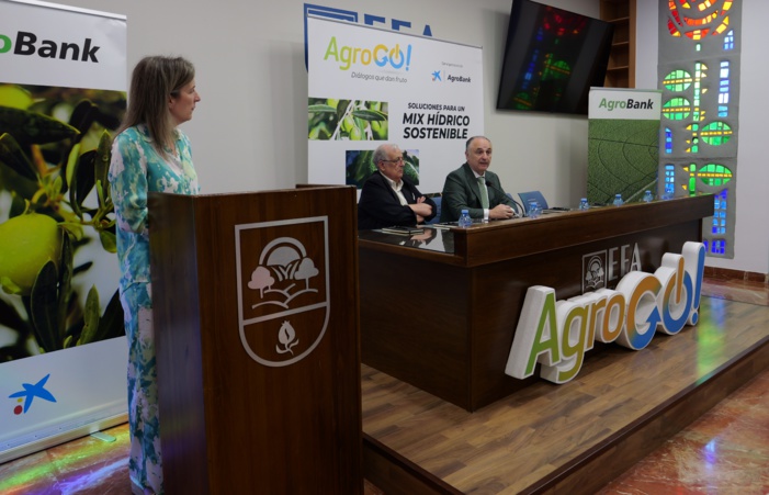 NOTA DE PRENSA: LAS AGUAS SUBTERRÁNEAS PERDERÁN PESO EN EL REGADIO DE TODO EL LITORAL MEDITERRÁNEO, DONDE PASARÁN A REPRESENTAR EL 31% DE LOS RECURSOS HÍDRICOS TOTALES, FRENTE AL 41% ACTUAL NOTA DE PRENSA: LAS AGUAS SUBTERRÁNEAS PERDERÁN PESO EN EL REGADIO DE TODO EL LITORAL MEDITERRÁNEO, DONDE PASARÁN A REPRESENTAR EL 31% DE LOS RECURSOS HÍDRICOS TOTALES, FRENTE AL 41% ACTUAL