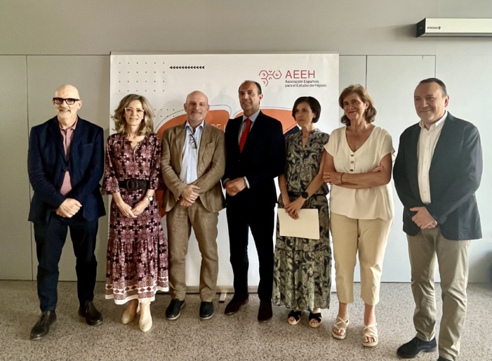 Nota de Prensa- Más de 330.000 aragoneses sufren hígado graso, la enfermedad que avanza impulsada por el sedentarismo y la mala alimentación Nota de Prensa- Más de 330.000 aragoneses sufren hígado graso, la enfermedad que avanza impulsada por el sedentarismo y la mala alimentación