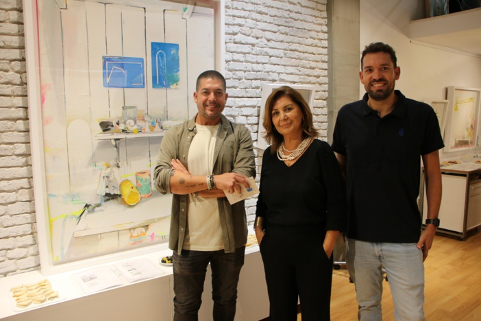 NOTA DE PRENSA: EL PINTOR ONUBENSE PEPE BONAÑO SE ESTRENA EN SEVILLA CON LA EXPOSICIÓN 'RECUERDOS DE CALICHE', QUE SE EXPONDRÁ HASTA EL 30 DE OCTUBRE EN ESPACIO EXZÉNTRICO NOTA DE PRENSA: EL PINTOR ONUBENSE PEPE BONAÑO SE ESTRENA EN SEVILLA CON LA EXPOSICIÓN 'RECUERDOS DE CALICHE', QUE SE EXPONDRÁ HASTA EL 30 DE OCTUBRE EN ESPACIO EXZÉNTRICO