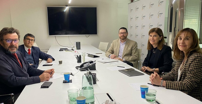 NOTA DE PRENSA: EL CONSORCIO DE IMPLEMENTACIÓN DE LA FARMACOGENÉTICA Y LA AEMPS SE REÚNEN PARA AVANZAR EN LA APLICACIÓN DE LOS BIOMARCADORES FARMACOGENÓMICOS EN EUROPA Y AMÉRICA LATINA NOTA DE PRENSA: EL CONSORCIO DE IMPLEMENTACIÓN DE LA FARMACOGENÉTICA Y LA AEMPS SE REÚNEN PARA AVANZAR EN LA APLICACIÓN DE LOS BIOMARCADORES FARMACOGENÓMICOS EN EUROPA Y AMÉRICA LATINA