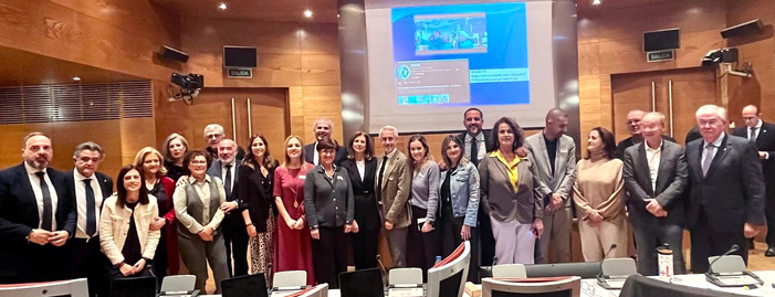 Nota de prensa - Nefrólogos y pacientes llevan al Senado su preocupación por la falta de atención a la salud del renal con un plan de acción para prevenir y detectar precozmente la Enfermedad Renal Crónica (ERC) Nota de prensa - Nefrólogos y pacientes llevan al Senado su preocupación por la falta de atención a la salud del renal con un plan de acción para prevenir y detectar precozmente la Enfermedad Renal Crónica (ERC)