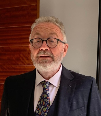 NOTA DE AGENDA Y CONVOCATORIA: CONFERENCIA DE TOMÁS GIMÉNEZ VILLANUEVA, NOTARIO DE HUELVA, SOBRE LA PREFERENCIA DE LOS APOYOS VOLUNTARIOS FRENTE A LOS DE ORIGEN JUDICIAL EN LA PROTECCIÓN A PERSONAS CON DISCAPACIDAD NOTA DE AGENDA Y CONVOCATORIA: CONFERENCIA DE TOMÁS GIMÉNEZ VILLANUEVA, NOTARIO DE HUELVA, SOBRE LA PREFERENCIA DE LOS APOYOS VOLUNTARIOS FRENTE A LOS DE ORIGEN JUDICIAL EN LA PROTECCIÓN A PERSONAS CON DISCAPACIDAD