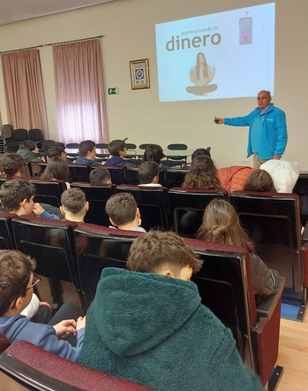 NOTA DE PRENSA: SAFA ANDÚJAR CONSOLIDA SU APUESTA POR LA EMPLEABILIDAD CON LAS II JORNADAS DE FORMACIÓN PROFESIONAL NOTA DE PRENSA: SAFA ANDÚJAR CONSOLIDA SU APUESTA POR LA EMPLEABILIDAD CON LAS II JORNADAS DE FORMACIÓN PROFESIONAL