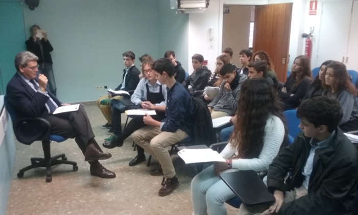 NOTA DE PRENSA: ALUMNOS DEL COLEGIO PRESENTAN A CANDIDATOS AL CONGRESO UN PAQUETE DE 34 PROPUESTAS PARA LA MEJORA DE ESPAÑA NOTA DE PRENSA: ALUMNOS DEL COLEGIO PRESENTAN A CANDIDATOS AL CONGRESO UN PAQUETE DE 34 PROPUESTAS PARA LA MEJORA DE ESPAÑA