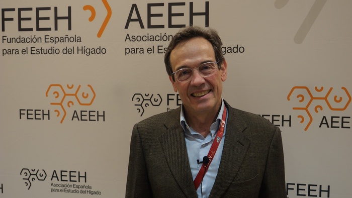 Nota de Prensa- EL HEPATÓLOGO MADRILEÑO RAFAEL BAÑARES ASUME LA PRESIDENCIA DE LA AEEH CON EL RETO DE PONER A LAS ENFERMEDADES HEPÁTICAS EN PRIMERA LÍNEA
