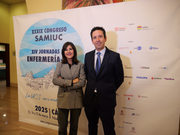 Nota de Prensa- Los intensivistas andaluces presentan el ‘Cuaderno de bitácora de la pandemia por Sars Cov2 en las UCIS de Andalucía, un manual inédito que recoge los testimonios que los profesionales vivieron durante el Covid-19