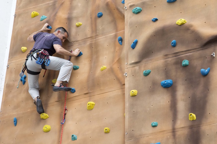 NOTA DE PRENSA: EL COLEGIO DE SAN FRANCISCO DE PAULA INAUGURA EL ÚNICO ROCÓDROMO DEL CENTRO HISTÓRICO DE SEVILLA NOTA DE PRENSA: EL COLEGIO DE SAN FRANCISCO DE PAULA INAUGURA EL ÚNICO ROCÓDROMO DEL CENTRO HISTÓRICO DE SEVILLA