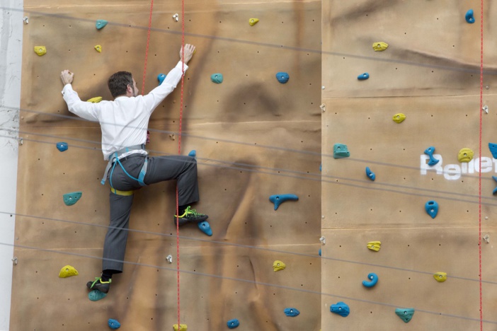 NOTA DE PRENSA: EL COLEGIO DE SAN FRANCISCO DE PAULA INAUGURA EL ÚNICO ROCÓDROMO DEL CENTRO HISTÓRICO DE SEVILLA NOTA DE PRENSA: EL COLEGIO DE SAN FRANCISCO DE PAULA INAUGURA EL ÚNICO ROCÓDROMO DEL CENTRO HISTÓRICO DE SEVILLA