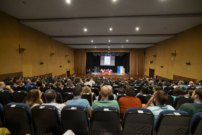 NOTA DE PRENSA: MÁS DE 500 DOCENTES SE REÚNEN EN ÚBEDA EN LA XL ESCUELA DE VERANO SAFA-LOYOLA, BAJO EL LEMA “COLEGIOS QUE TRANSFORMAN” NOTA DE PRENSA: MÁS DE 500 DOCENTES SE REÚNEN EN ÚBEDA EN LA XL ESCUELA DE VERANO SAFA-LOYOLA, BAJO EL LEMA “COLEGIOS QUE TRANSFORMAN”