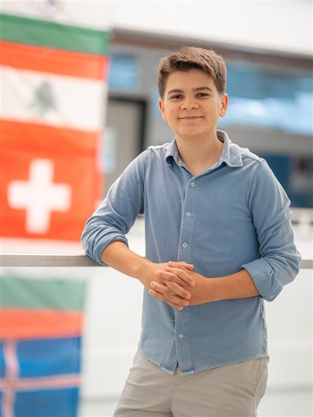 UN ALUMNO DEL COLEGIO INTERNACIONAL DE SEVILLA – SAN FRANCISCO DE PAULA, ÚNICO SEVILLANO BECADO POR ‘UNITED WORLD COLLEGES’ PARA ESTUDIAR EL PROGRAMA DEL DIPLOMA DEL BACHILLERATO INTERNACIONAL EN UWC MAASTRICH (PAÍSES BAJOS) UN ALUMNO DEL COLEGIO INTERNACIONAL DE SEVILLA – SAN FRANCISCO DE PAULA, ÚNICO SEVILLANO BECADO POR ‘UNITED WORLD COLLEGES’ PARA ESTUDIAR EL PROGRAMA DEL DIPLOMA DEL BACHILLERATO INTERNACIONAL EN UWC MAASTRICH (PAÍSES BAJOS)