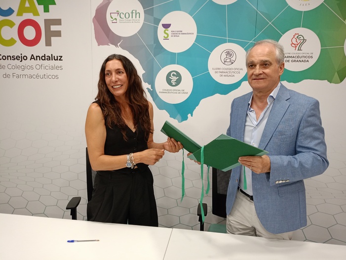 Nota de prensa - El Consejo Andaluz de Colegios de Farmacéuticos, primera organización profesional colegial y sanitaria de Andalucía que se suma al Pacto por la Conciliación y la Corresponsabilidad