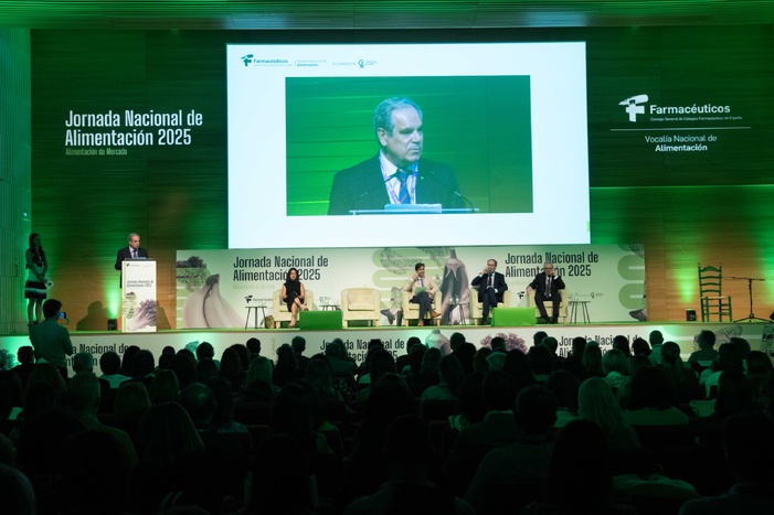 Nota de prensa (CON FOTOS ADJUNTAS) - Más de 300 farmacéuticos refuerzan su papel como referentes en el consejo nutricional en la VI Jornada Nacional de Alimentación
