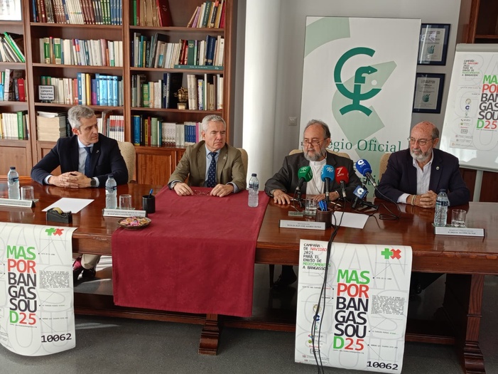 Nota de prensa - Las farmacias de córdoba renuevan su compromiso con la Fundación Bangassou y colaborarán por 15º año consecutivo con la campaña de ayuda sanitaria a esta región africana Nota de prensa - Las farmacias de córdoba renuevan su compromiso con la Fundación Bangassou y colaborarán por 15º año consecutivo con la campaña de ayuda sanitaria a esta región africana