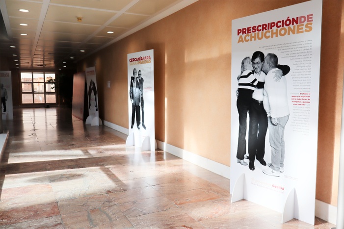 GeSIDA inicia en el Hospital Universitario Fundación Alcorcón el recorrido nacional de la exposición de su 30º aniversario, centrada en los avances científicos contra el VIH y la lucha contra el estigma