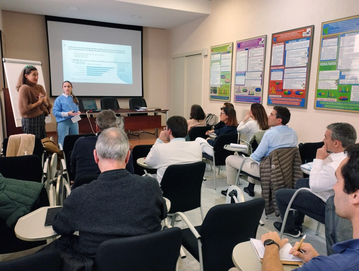 Nota de prensa - El Colegio de Farmacéuticos de Cádiz pone en marcha el proyecto “SeMFa” para mejorar la seguridad en el uso de los medicamentos en las farmacias gaditanas Nota de prensa - El Colegio de Farmacéuticos de Cádiz pone en marcha el proyecto “SeMFa” para mejorar la seguridad en el uso de los medicamentos en las farmacias gaditanas