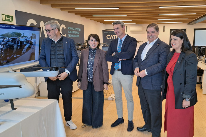 Nota de prensa - CATEC inaugura sus nuevas instalaciones de Galicia, donde se desarrollan tecnologías y proyectos de vanguardia en el ámbito de drones y UAS para seguridad y defensa Nota de prensa - CATEC inaugura sus nuevas instalaciones de Galicia, donde se desarrollan tecnologías y proyectos de vanguardia en el ámbito de drones y UAS para seguridad y defensa