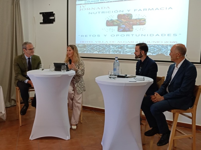 Nota COF Cádiz - Cerca de un centenar de farmacéuticos se reúnen en la Sierra de Cádiz para subrayar su papel en una correcta alimentación, el control de los tratamientos para la obesidad y la mejora de los hábitos de vida saludable en la población