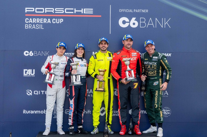 NOTA DE PRENSA: MIGUEL PALUDO LLEVA A BRANDT AL PODIO EN LE MANS CON UN BRILLANTE TERCER PUESTO EN LA TERCERA CARRERA DE LA PORSCHE CUP BRASIL NOTA DE PRENSA: MIGUEL PALUDO LLEVA A BRANDT AL PODIO EN LE MANS CON UN BRILLANTE TERCER PUESTO EN LA TERCERA CARRERA DE LA PORSCHE CUP BRASIL