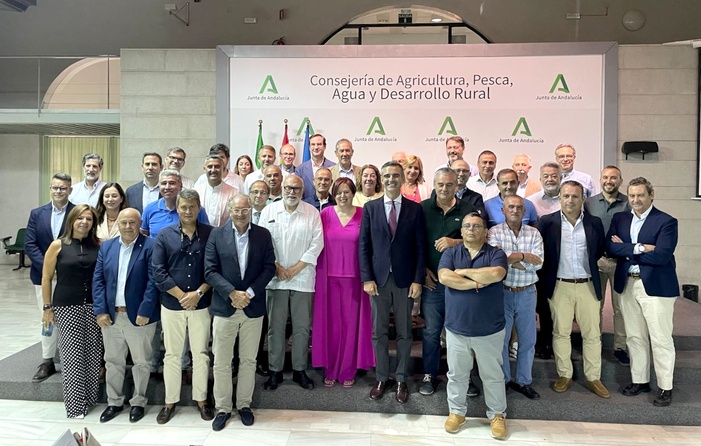 NOTA DE PRENSA: FERAGUA VALORA LA COLABORACIÓN ENTRE EL GOBIERNO Y LA JUNTA PARA MOVILIZAR 138 MILLONES DE EUROS EN LA MODERNIZACIÓN DEL REGADÍO ANDALUZ