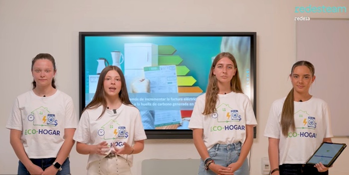 NOTA DE PRENSA: CUATRO ALUMNAS DE SAFA ÉCIJA GANAN UN CONCURSO NACIONAL CON UNA APP DE IA PARA REDUCIR EL CONSUMO ENERGÉTICO EN LOS HOGARES