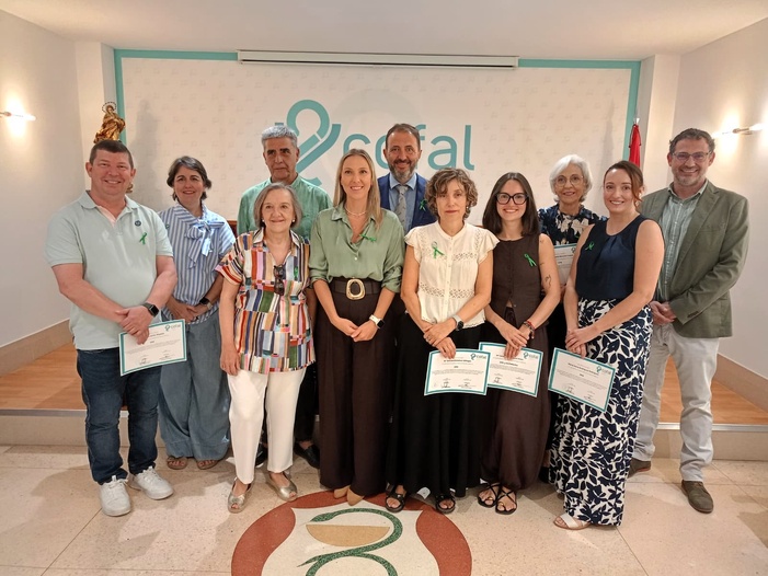 Nota de prensa ALMERIA - Los farmacéuticos almerienses subrayan su papel como profesionales sanitarios clave en la mejora de la salud de la población y el desarrollo de servicios y proyectos asistenciales Nota de prensa ALMERIA - Los farmacéuticos almerienses subrayan su papel como profesionales sanitarios clave en la mejora de la salud de la población y el desarrollo de servicios y proyectos asistenciales