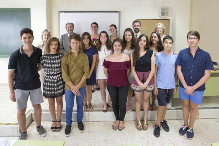 NOTA DE PRENSA: 14 ALUMNOS DE SECUNDARIA Y BACHILLERATO DE CUATRO CENTROS SEVILLANOS RECIBEN UN CURSO DE LENGUA Y CULTURA ITALIANA TRAS UN CONVENIO ENTRE UPO, FUNDACIÓN GOÑI Y REY Y COLEGIO DE SAN FRANCISCO DE PAULA NOTA DE PRENSA: 14 ALUMNOS DE SECUNDARIA Y BACHILLERATO DE CUATRO CENTROS SEVILLANOS RECIBEN UN CURSO DE LENGUA Y CULTURA ITALIANA TRAS UN CONVENIO ENTRE UPO, FUNDACIÓN GOÑI Y REY Y COLEGIO DE SAN FRANCISCO DE PAULA