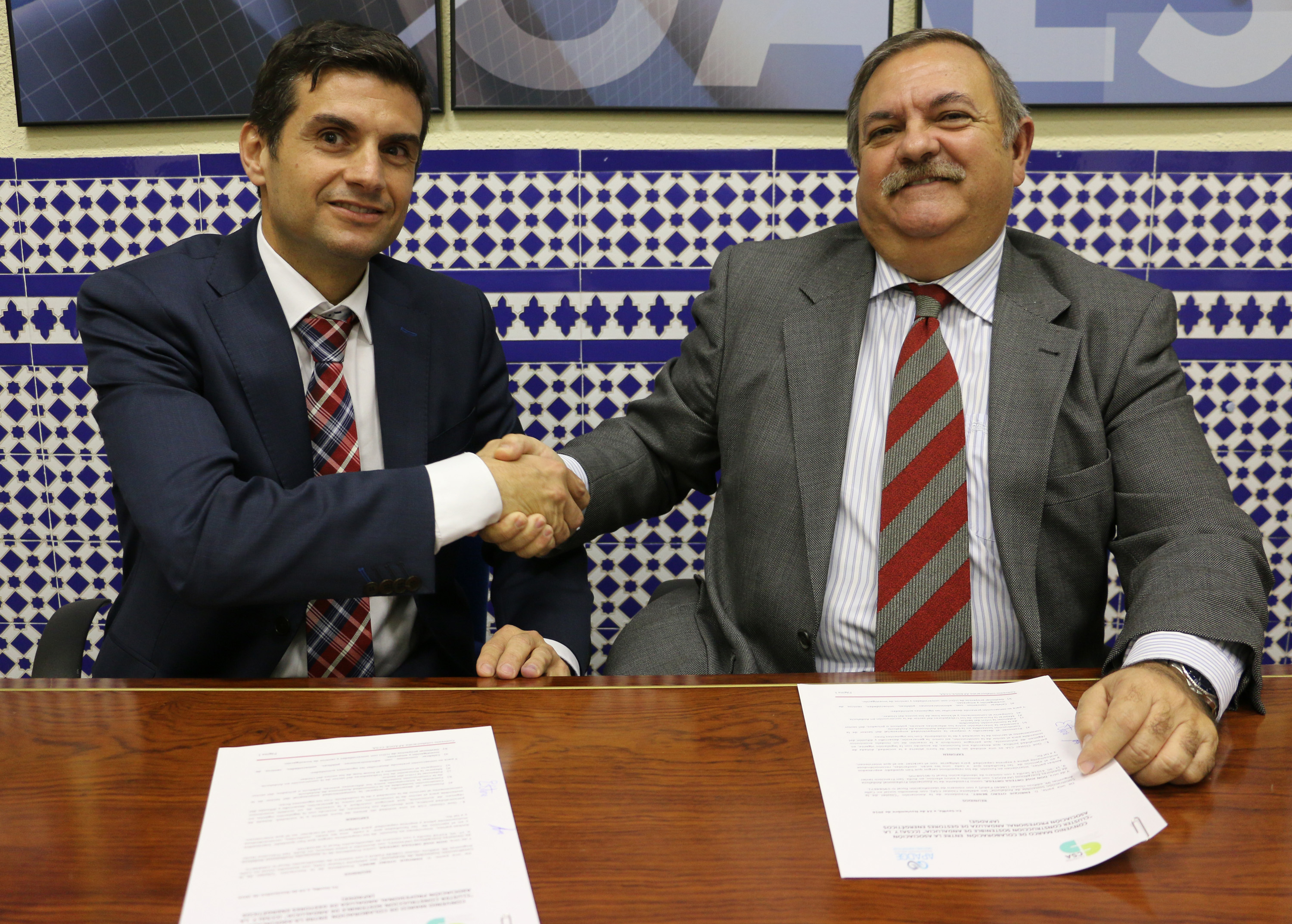 APADGE SE INTEGRA EN EL CLÚSTER DE LA CONSTRUCCIÓN SOSTENIBLE DE ANDALUCÍA (CSA) APADGE SE INTEGRA EN EL CLÚSTER DE LA CONSTRUCCIÓN SOSTENIBLE DE ANDALUCÍA (CSA)