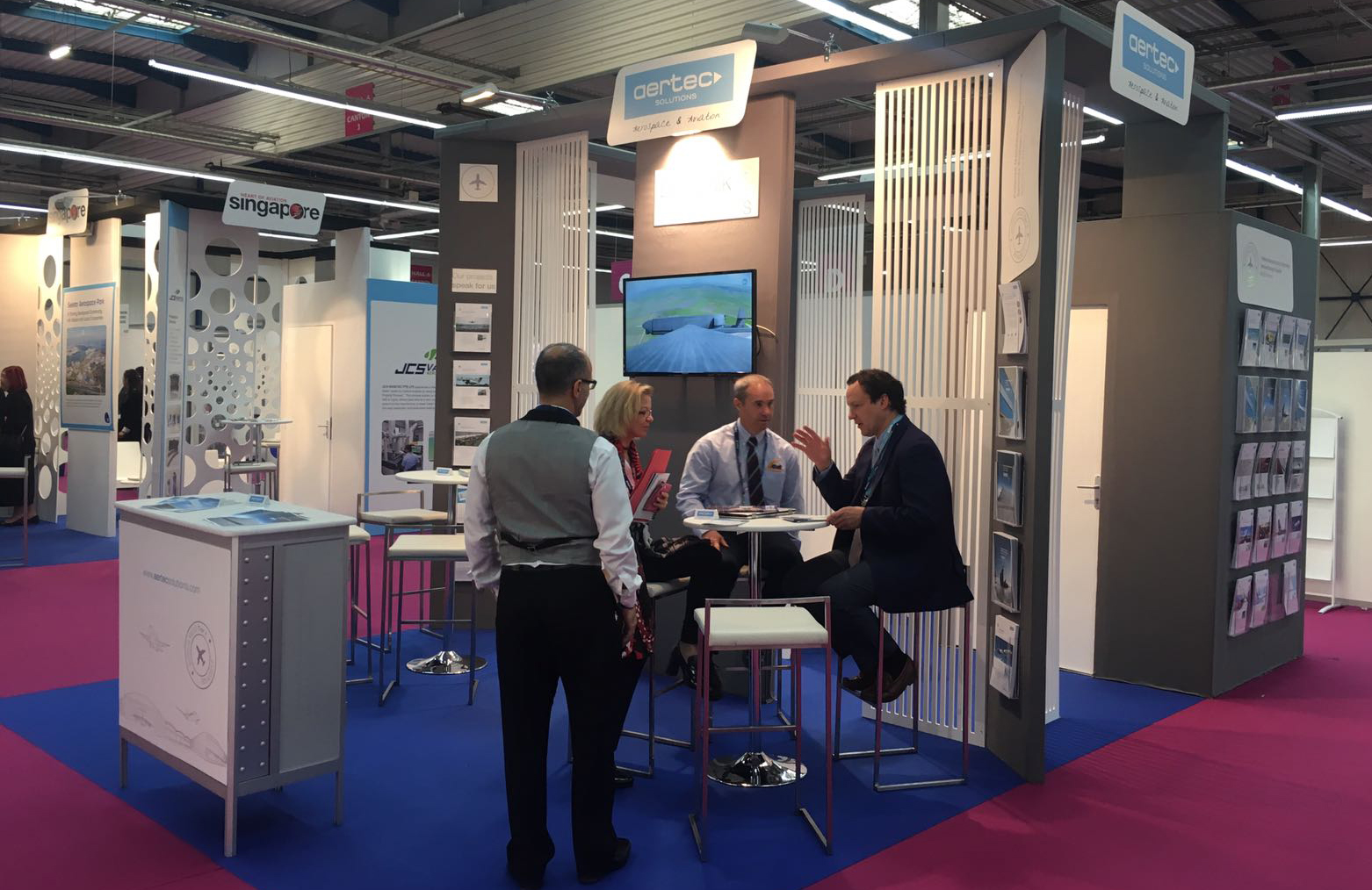 AERTEC SOLUTIONS ESTRECHA LAZOS DE COLABORACIÓN CON LA INDUSTRIA AERONÁUTICA EN FRANCIA Y MANTIENE MÁS DE 30 REUNIONES DE NEGOCIO EN EL ENCUENTRO AEROMART 2016 AERTEC SOLUTIONS ESTRECHA LAZOS DE COLABORACIÓN CON LA INDUSTRIA AERONÁUTICA EN FRANCIA Y MANTIENE MÁS DE 30 REUNIONES DE NEGOCIO EN EL ENCUENTRO AEROMART 2016