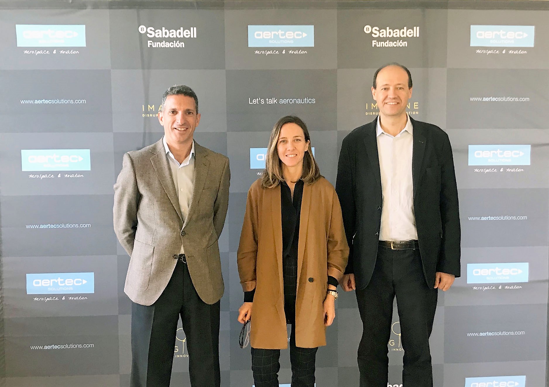 El programa AERTEC Solutions Challenge se sube al tren de “Imagine Express” con la Fundación Banco Sabadell, un programa de innovación disruptiva que busca nuevas ideas de negocio El programa AERTEC Solutions Challenge se sube al tren de “Imagine Express” con la Fundación Banco Sabadell, un programa de innovación disruptiva que busca nuevas ideas de negocio
