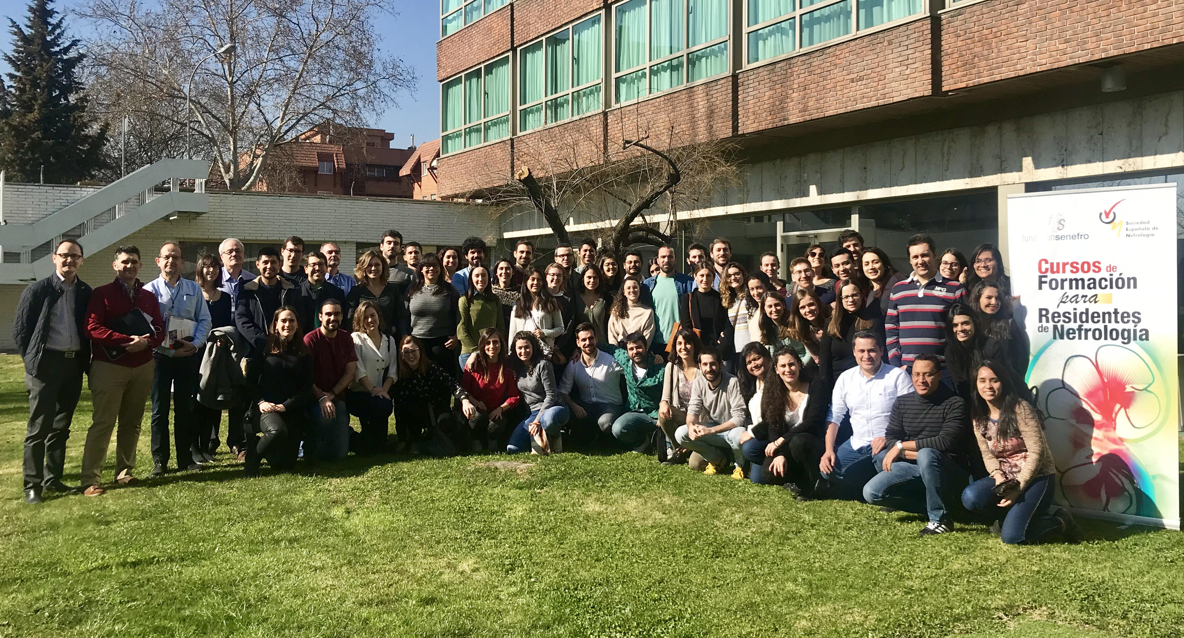 Nefrólogos advierten de la necesidad de mejorar el manejo de la hipertensión arterial y los factores de riesgo vascular, que aumentan hasta un 40% la posibilidad de tener Enfermedad Renal Crónica Nefrólogos advierten de la necesidad de mejorar el manejo de la hipertensión arterial y los factores de riesgo vascular, que aumentan hasta un 40% la posibilidad de tener Enfermedad Renal Crónica