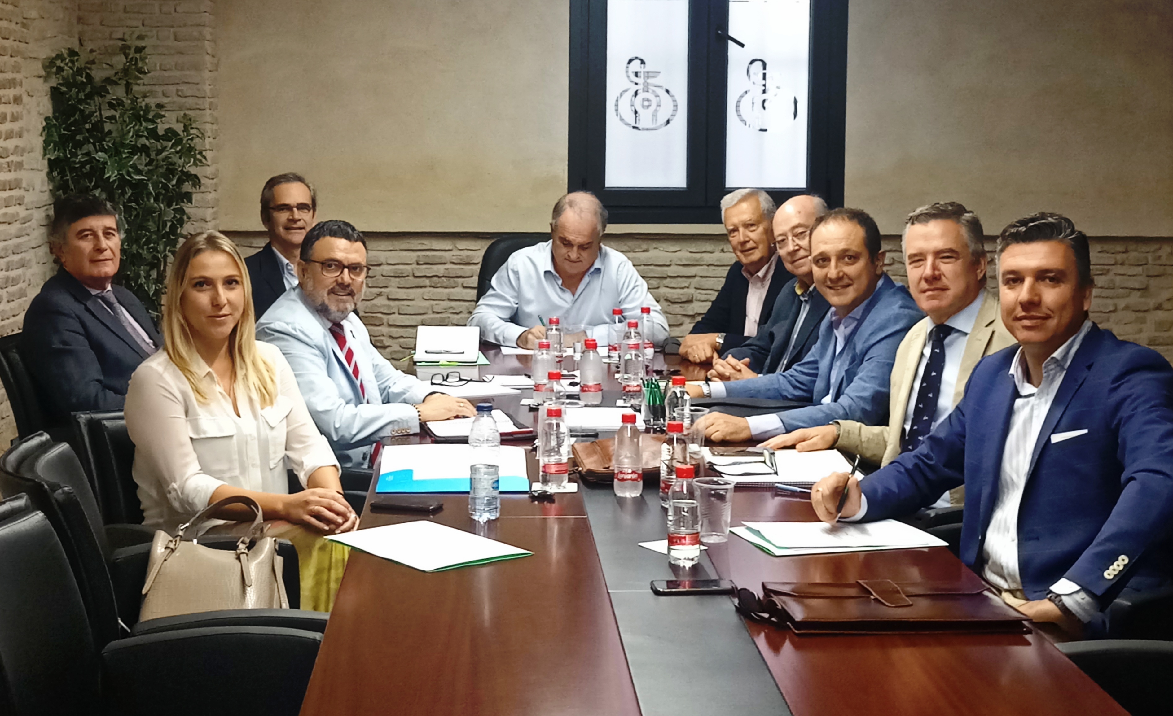 Los Colegios de Farmacéuticos de Andalucía firman un manifiesto en apoyo a las vacunas como herramienta eficaz para la prevención de las enfermedades Los Colegios de Farmacéuticos de Andalucía firman un manifiesto en apoyo a las vacunas como herramienta eficaz para la prevención de las enfermedades