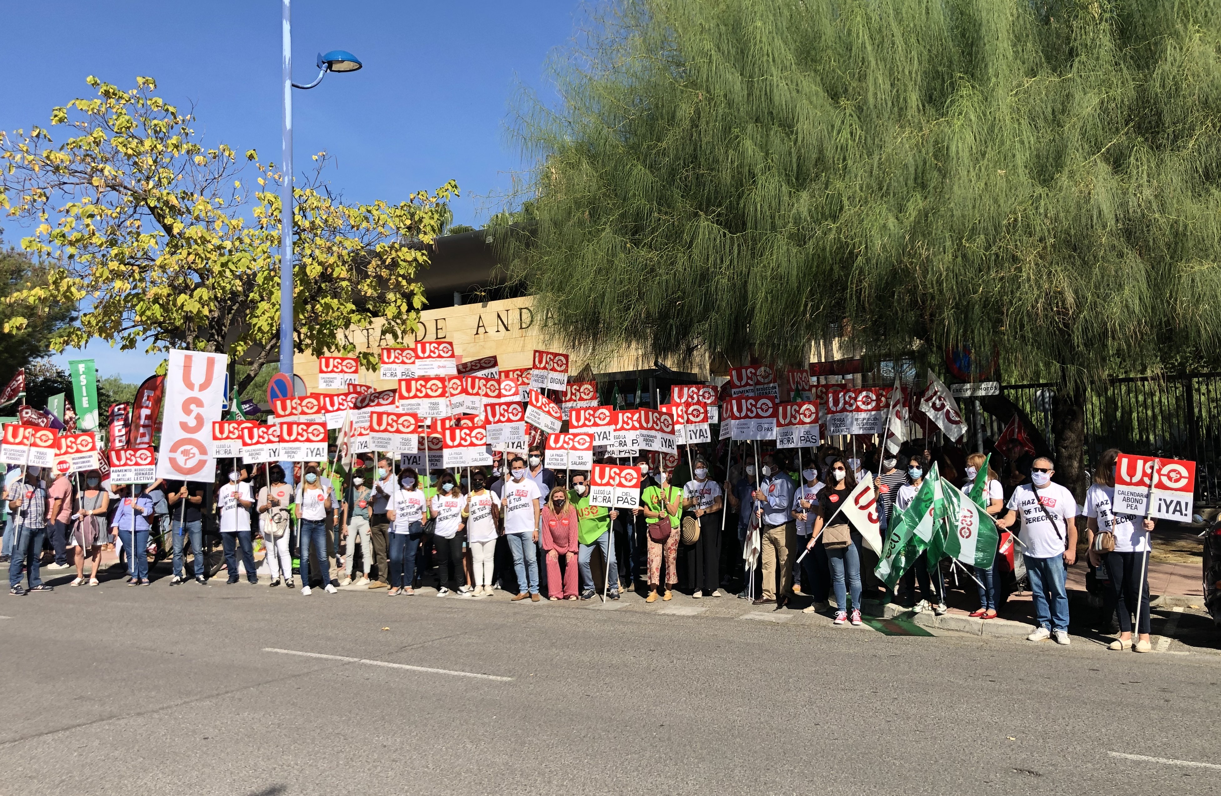 FEUSO reclama a la Junta de Andalucía que acabe con el trato laboral y salarial injusto que los 20.000 trabajadores de la enseñanza concertada padecen, en muchos casos, desde hace más de una década